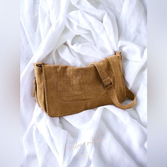 🆕 FREE PEOPLE Sandino Suede Messenger Bag - Picture 2 of 5